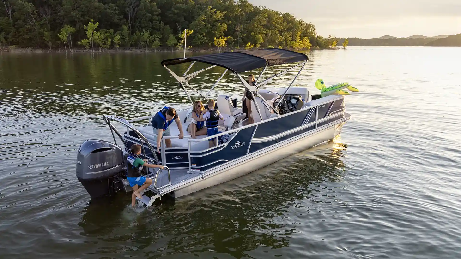 Bay 19 GX setup E4A8615rt