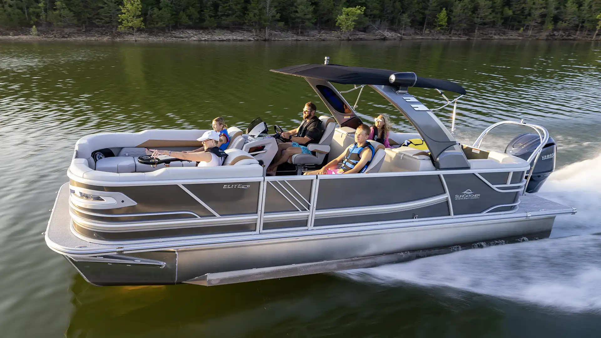 Bay 19 GX setup E4A8615rt