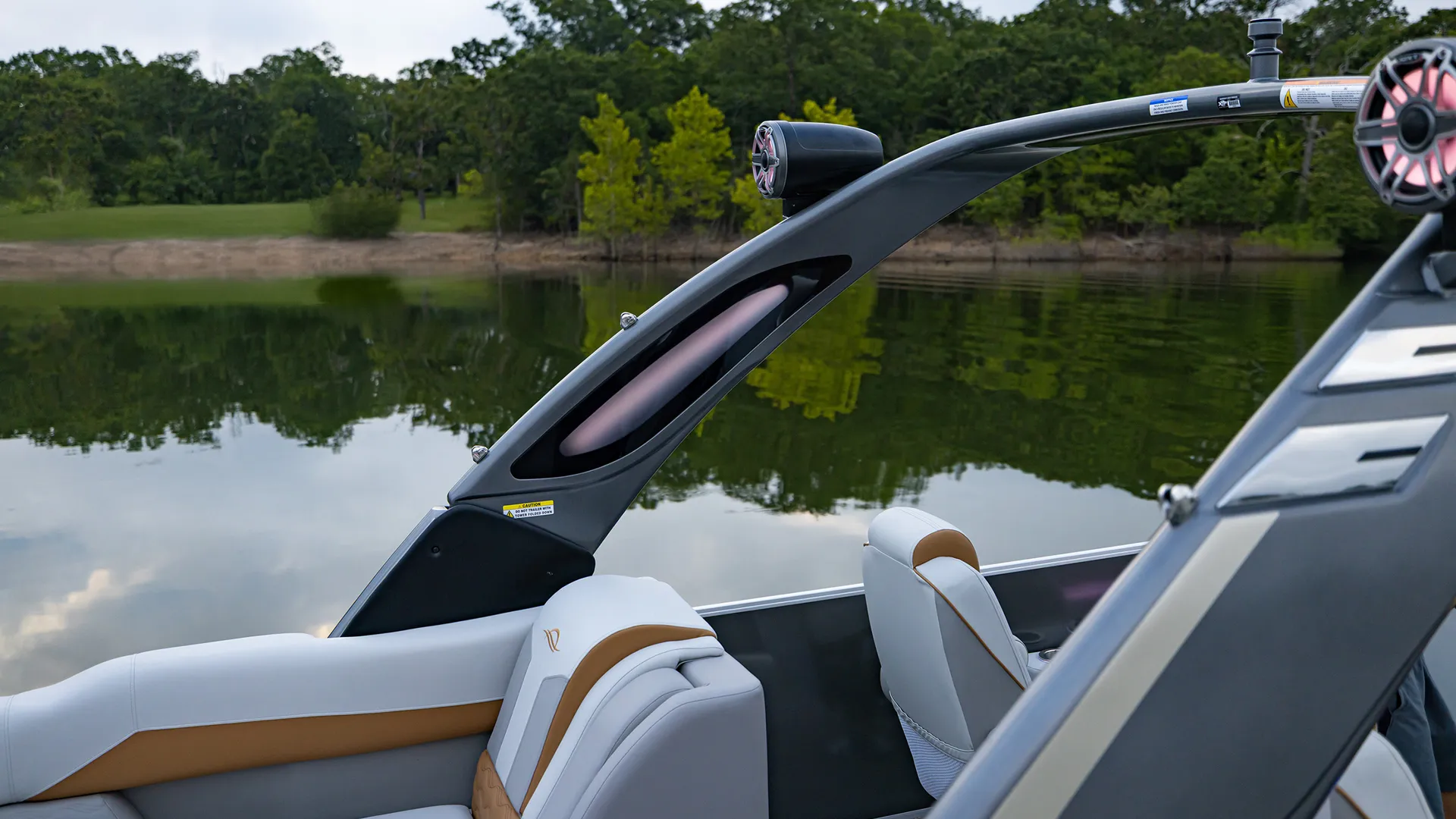 Bay 19 GX setup E4A8615rt