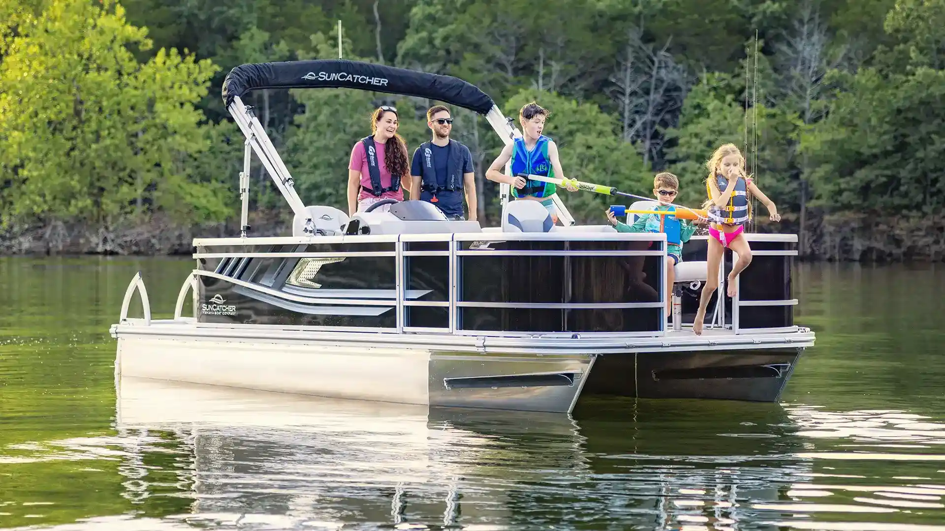 Bay 19 GX setup E4A8615rt