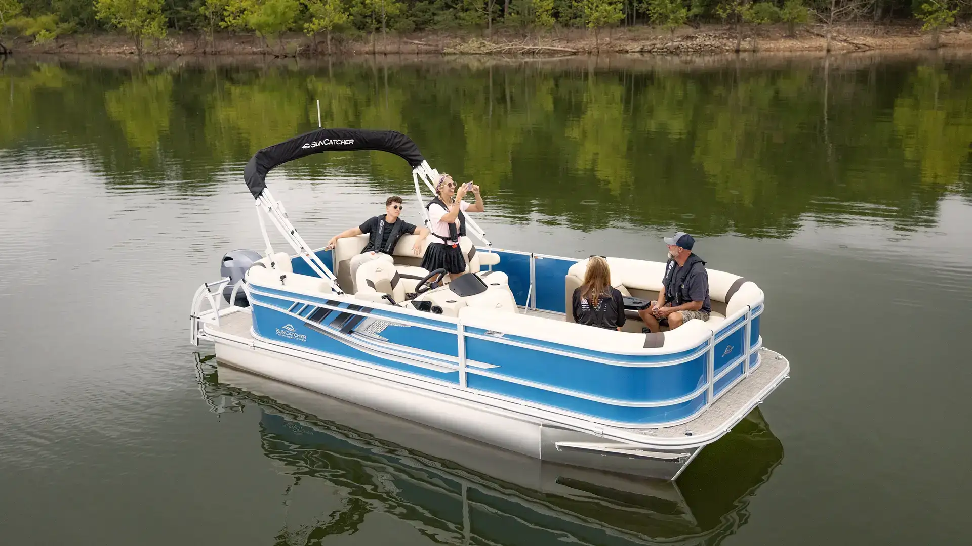 Bay 19 GX setup E4A8615rt