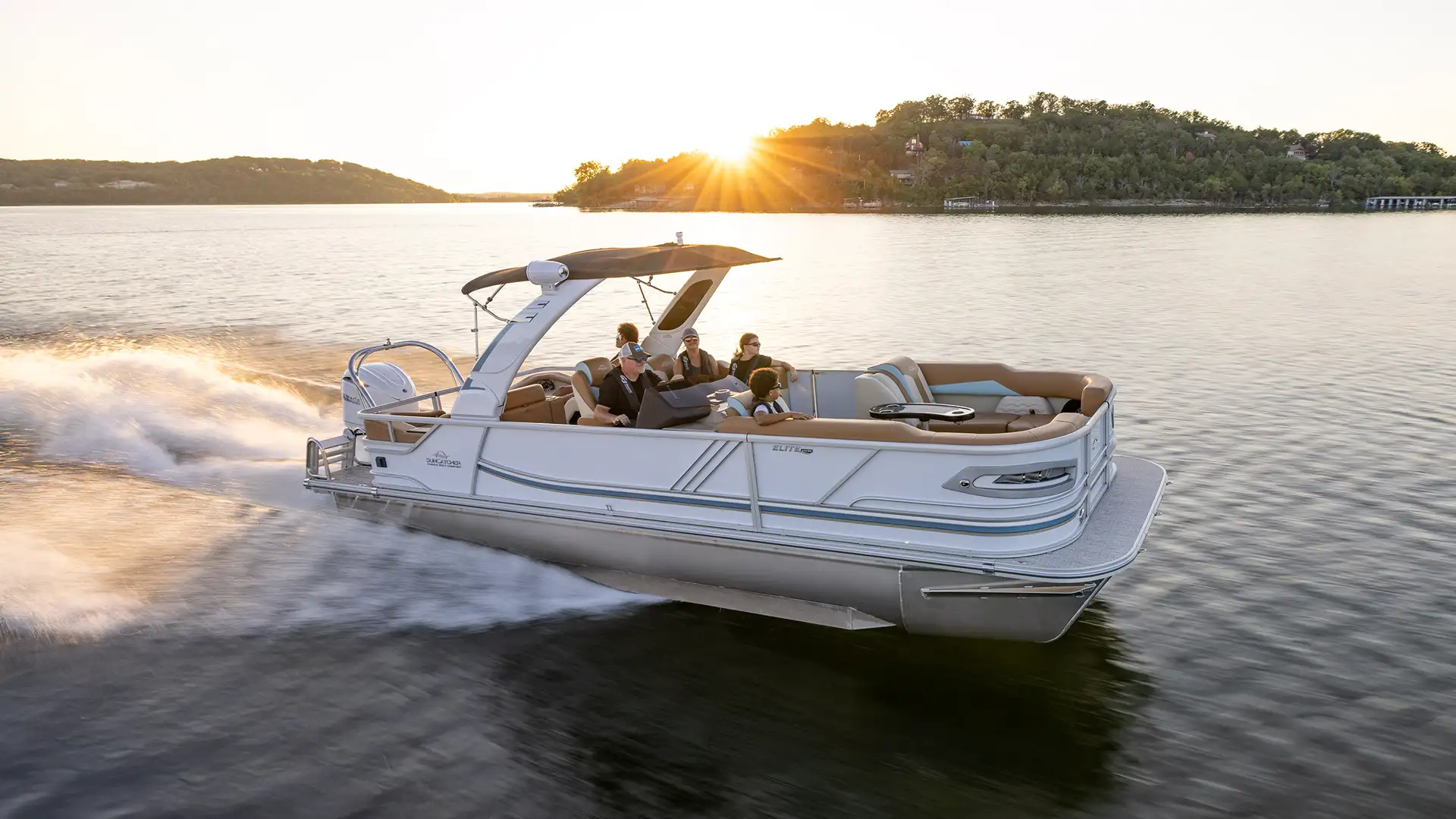 Elite 326 SS Running L R 2