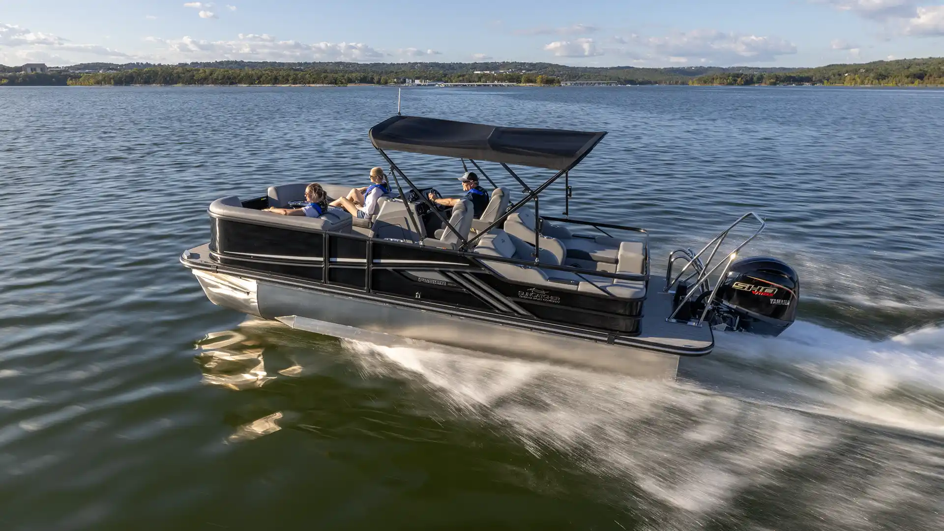 Bay 19 GX setup E4A8615rt