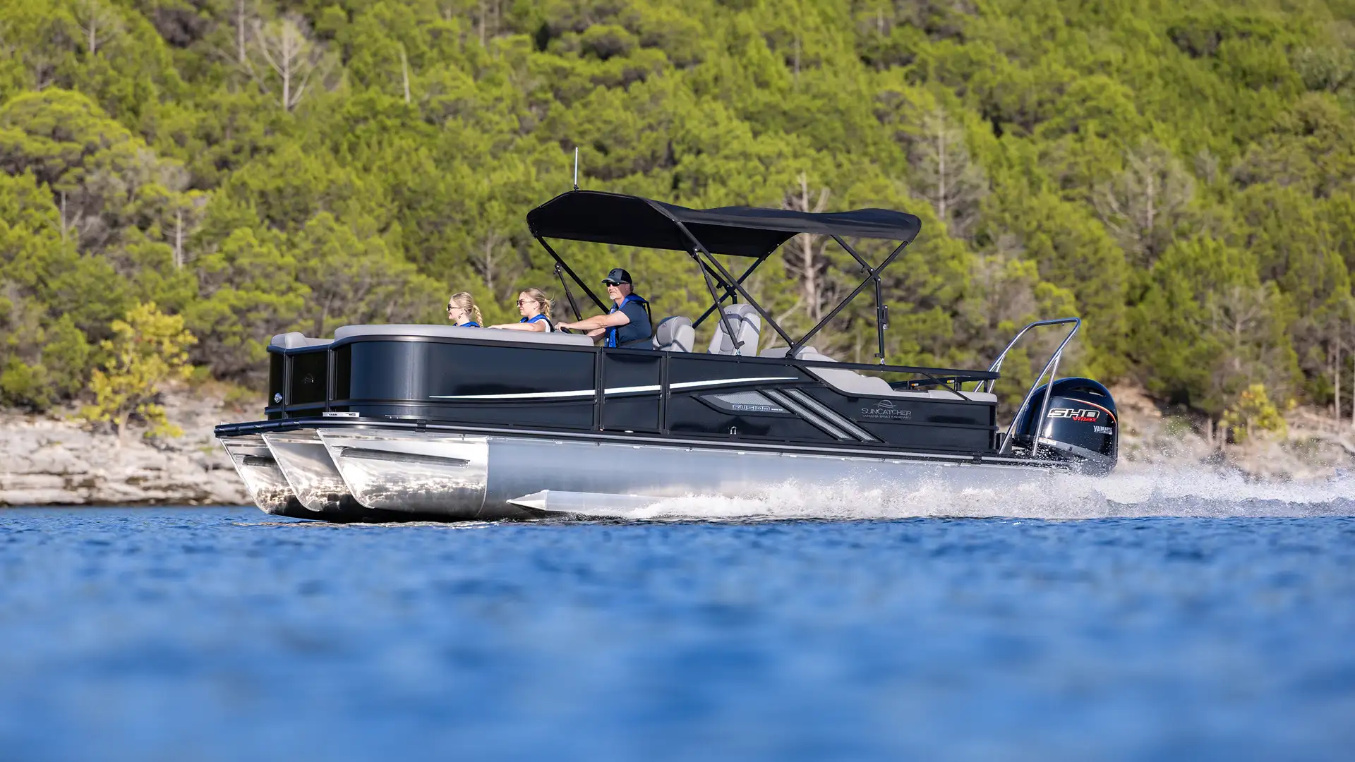 Bay 19 GX setup E4A8615rt